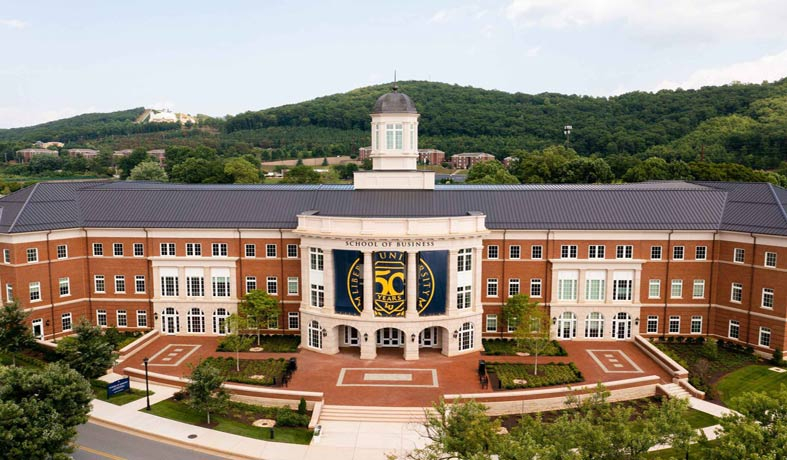 Liberty University 利博帝大学